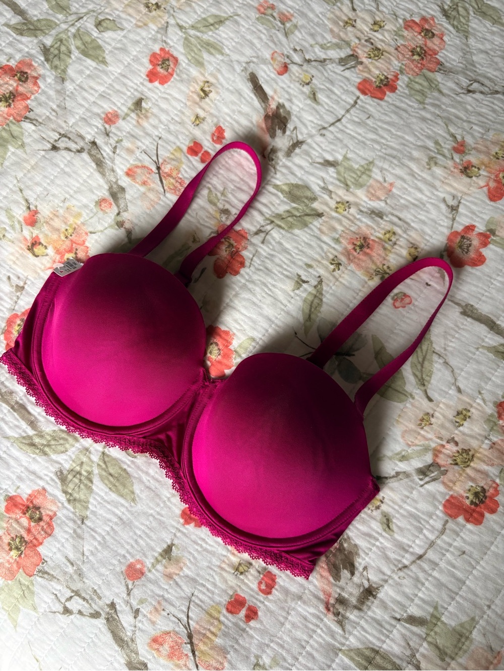 NWT Maurice Women's Fuchsia T-Shirt Bra with Lace Trim